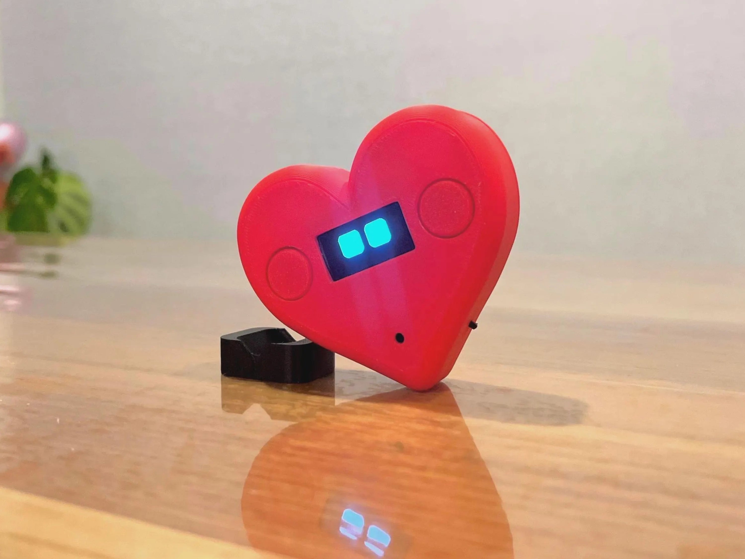 HeartBot- Personalised Heart Shaped Robot with Customisable Message